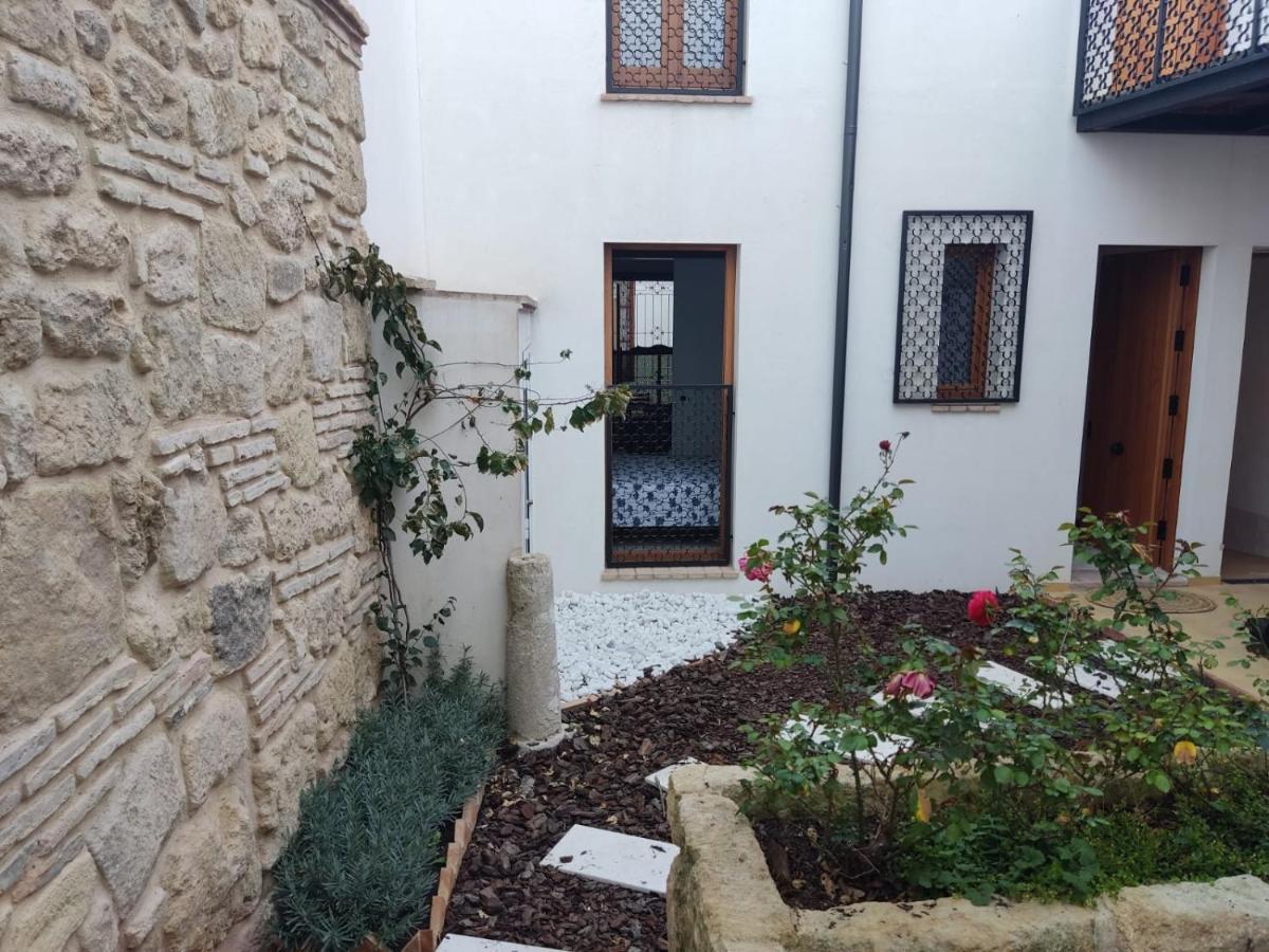 La Casa De La Escalera Bajo Derecha Apartment Kordoba Bagian luar foto